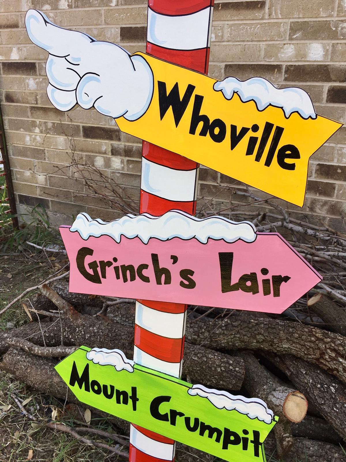 Whoville Pole Directional Sign Cindy Lou Who WOOD Yard Art Decorations Bundle of 2